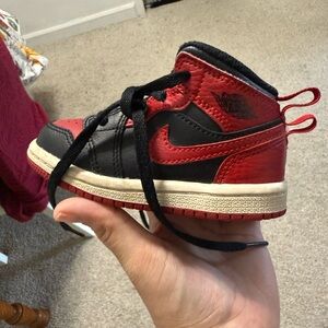 Kids Jordan 1 Mid